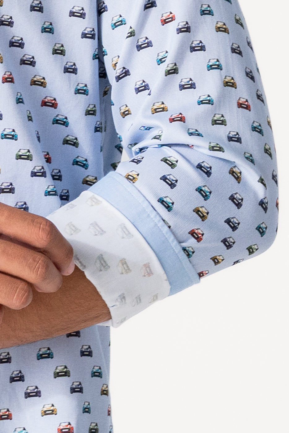 Camisa slim fit hombre estampado coches