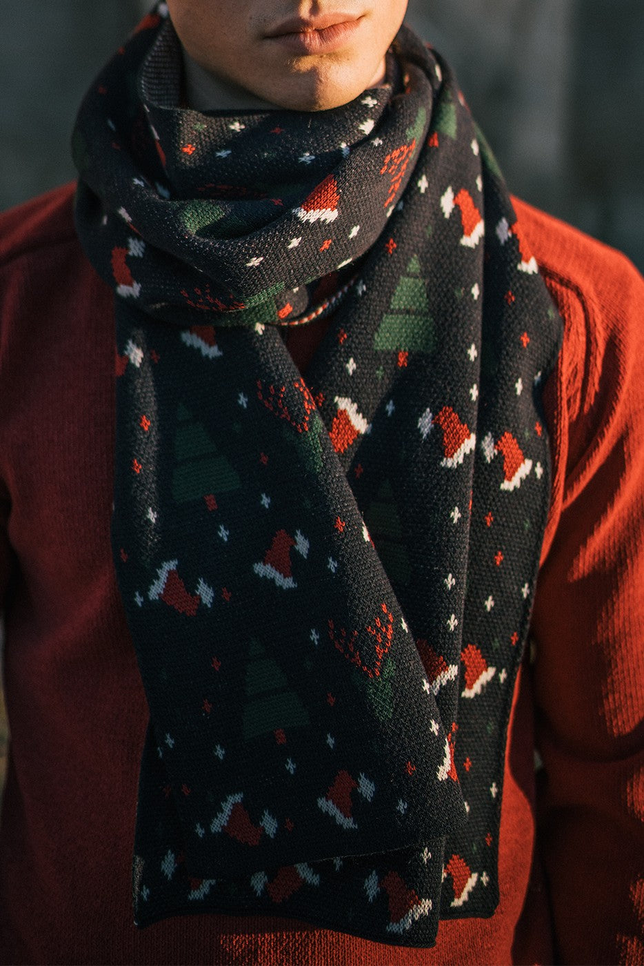 Bufanda hombre color marino motivos navideños