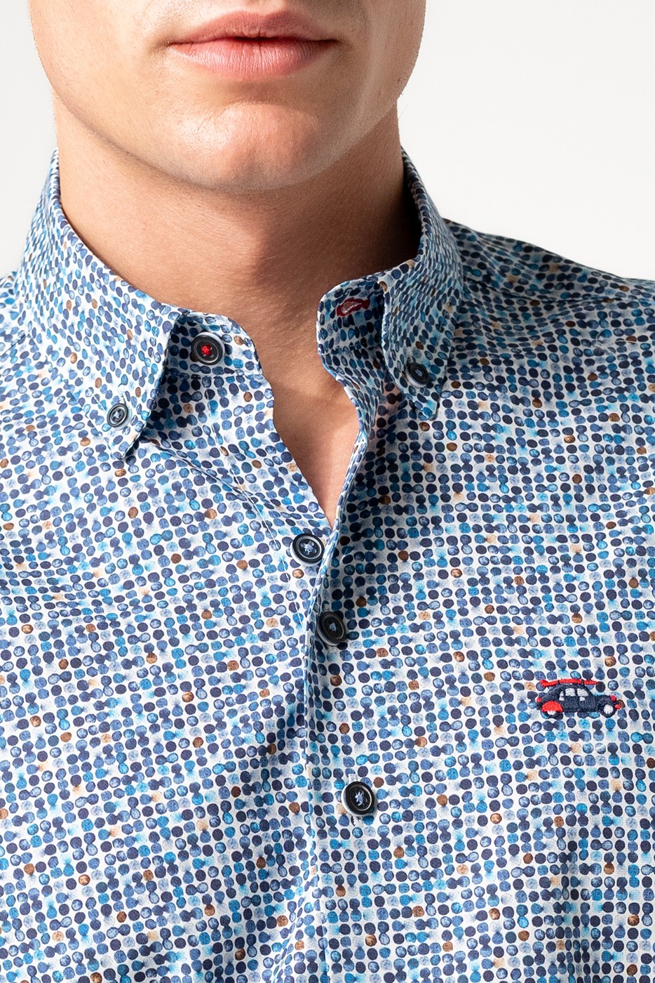 Camisa hombre slim fit estampado circulos